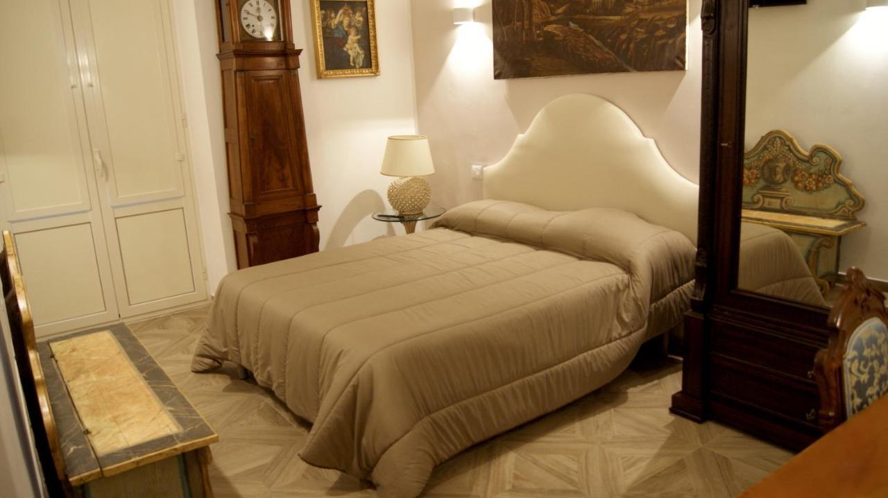 La Maison Barbin Taranto Bagian luar foto