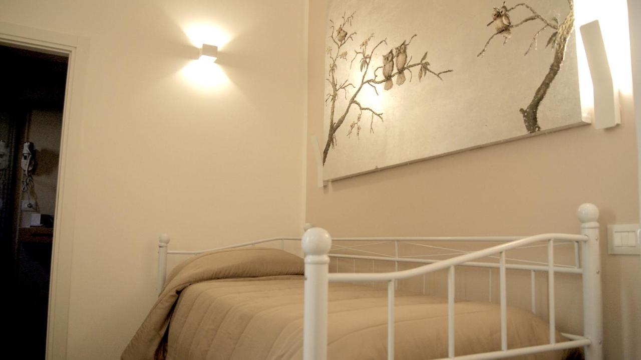 La Maison Barbin Taranto Bagian luar foto