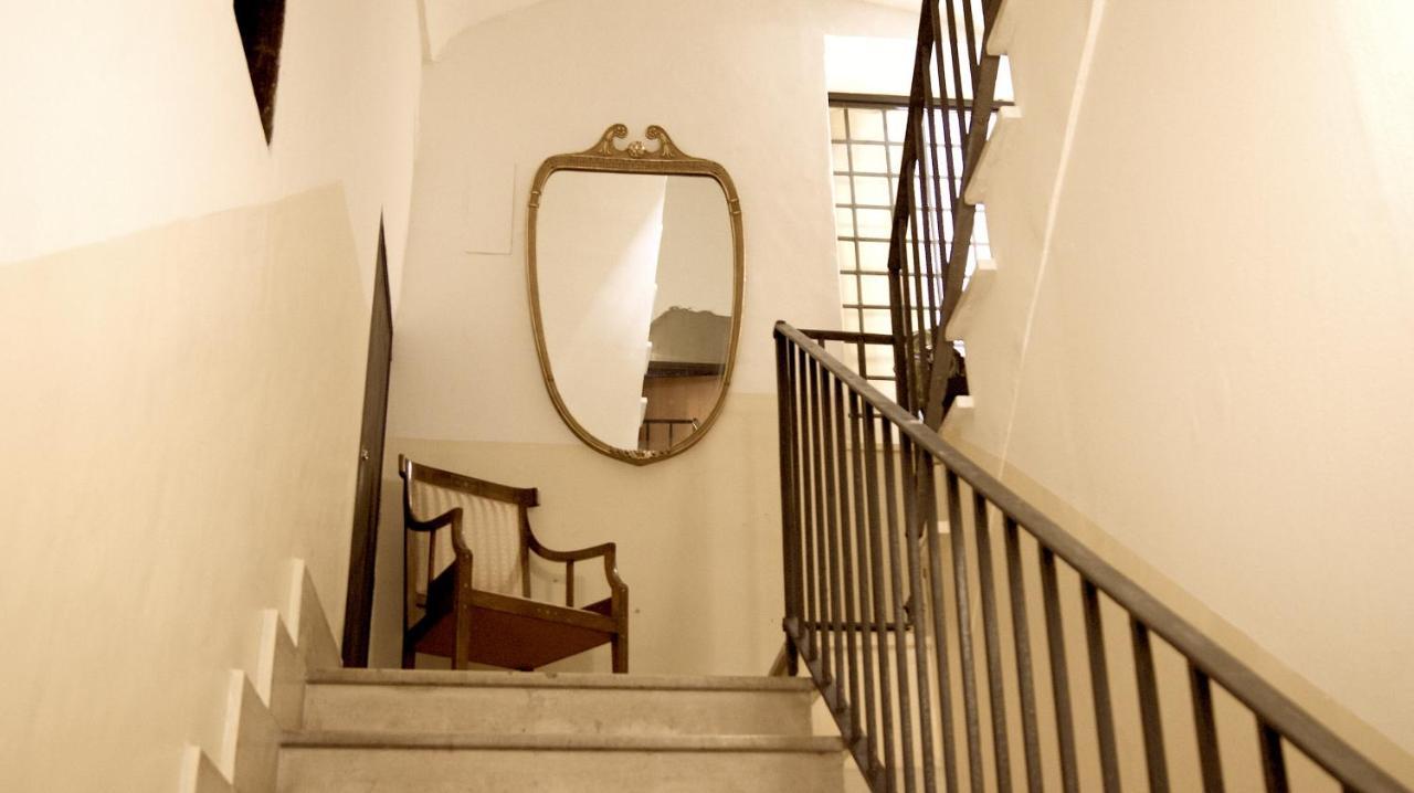 La Maison Barbin Taranto Bagian luar foto